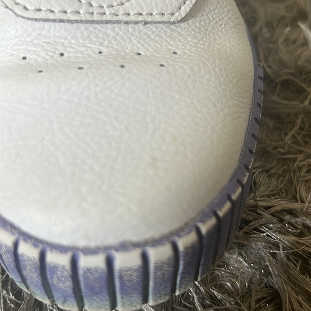 Kids platform puma sneaker, super cute!❤️ - Picture 6 of 8